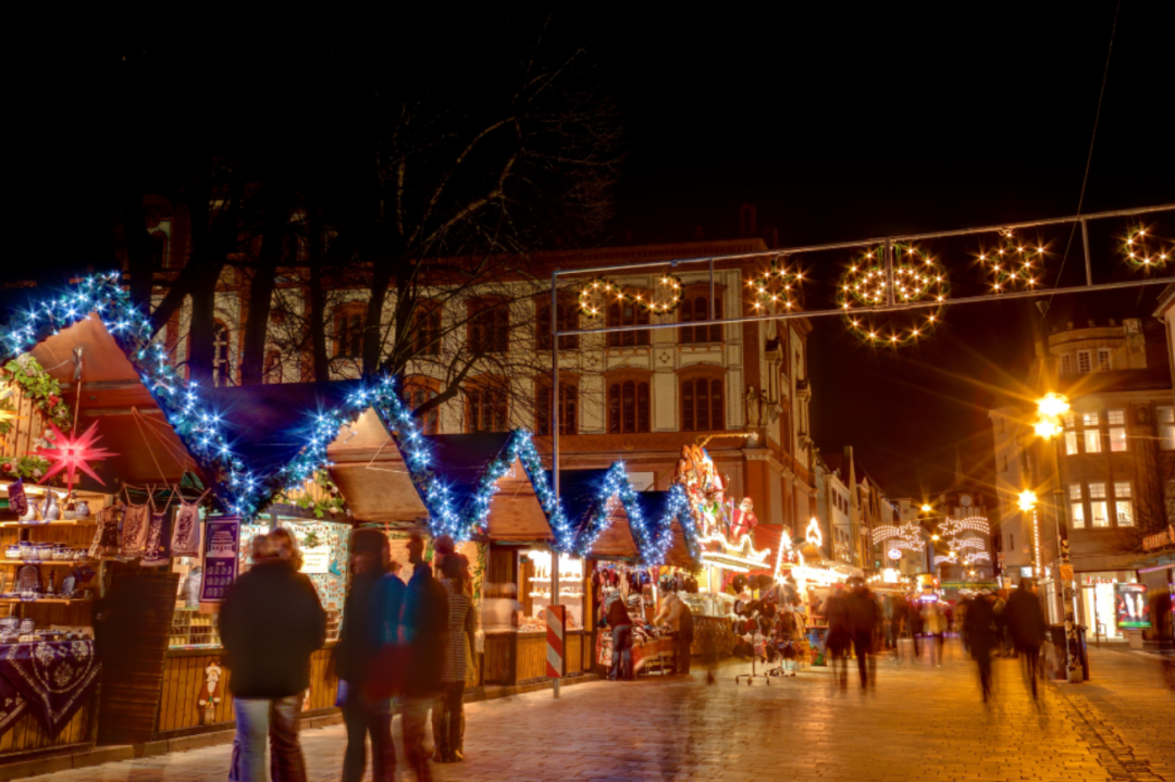 Julmarknad i Rostock Vårgårdabuss